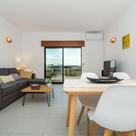Central Apartment - Pool And Sea View & Albufeira Center 외부 사진
