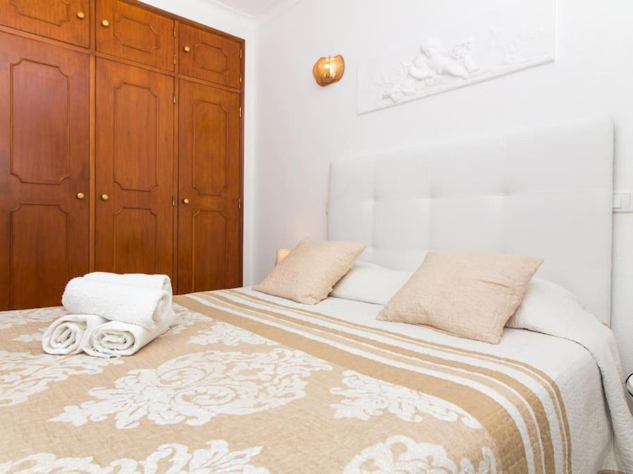 Central Apartment - Pool And Sea View & Albufeira Center 외부 사진